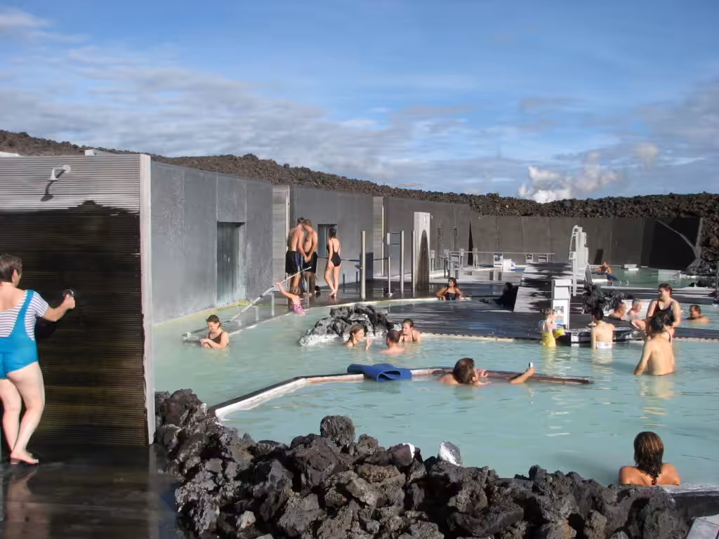 Blue Lagoon Reservation Tips for Winter