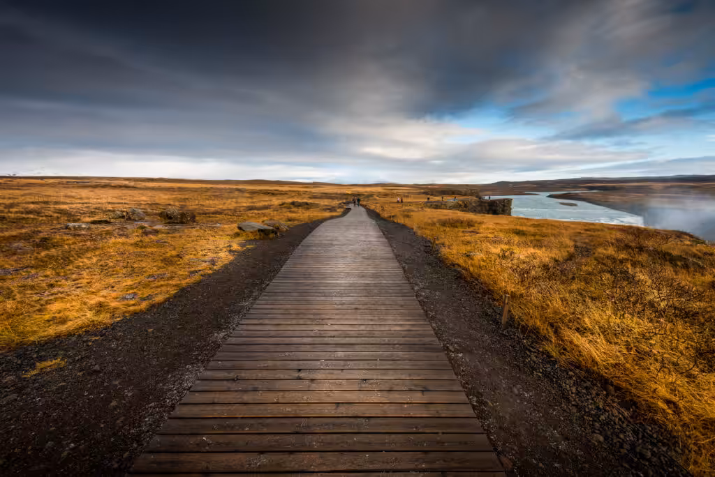 Experience Iceland: Your Essential Summer Travel Guide