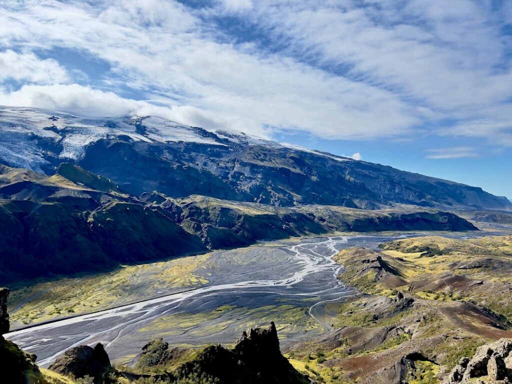 Hofsjökull ice cave — Hofsjökull covers roughly 925 square kilometres.