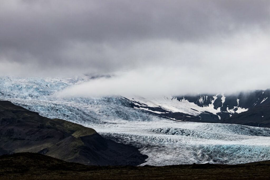 Öræfajökull seismic stations — The volcano produced two of Iceland's most destructive eruptions in recorded…