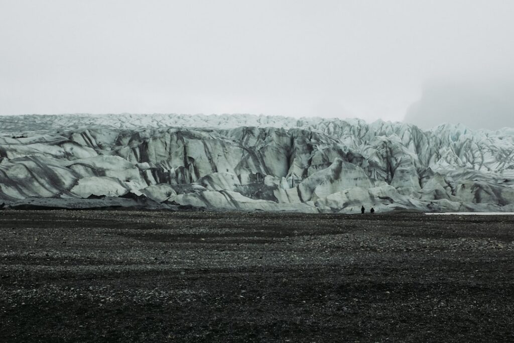 Hofsjökull ice cave gas — The findings are significant because ice caves beneath active volcanic systems…