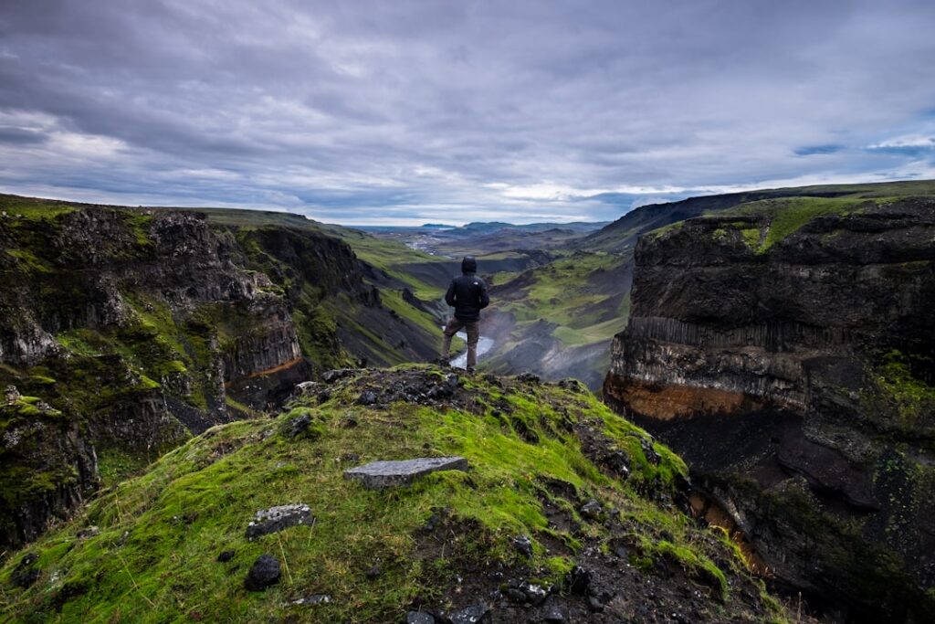 Icelandic resilience — For a country of fewer than 400,000 people sitting on the edge of the Arctic…