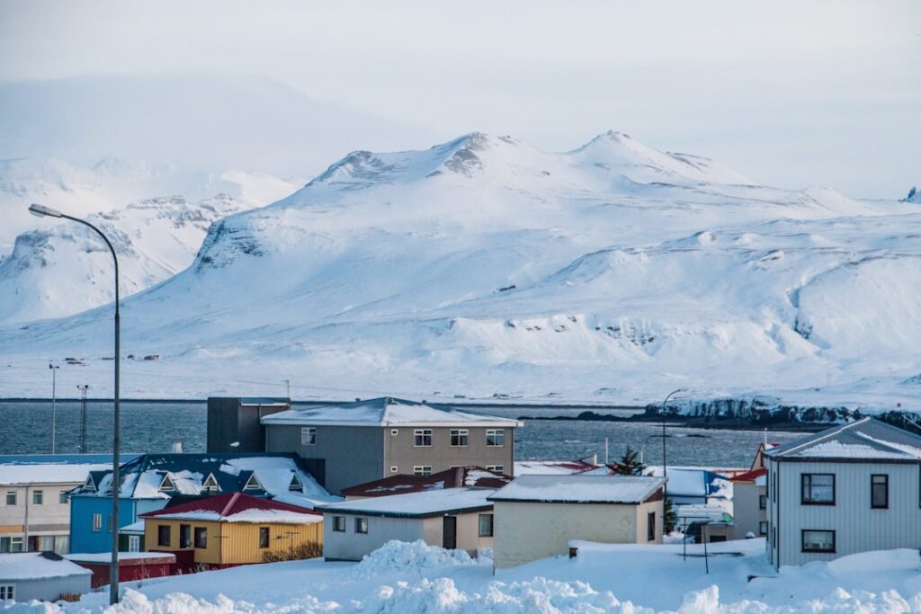 Zendaya Iceland visit — The most direct answer is cold-induced muscle and joint stiffness.